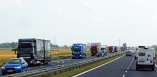 Empresas europeias revelam preço de caminhões