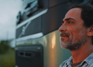 Falta de motoristas de caminhão já afeta 88% das empresas de transporte Falta de motoristas trava crescimento do transporte e já afeta 88% das empresas