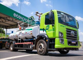 Volkswagen Meteor roda até 10 mil km por mês com B100 na Amaggi Caminhões da Volkswagen avançam com B100