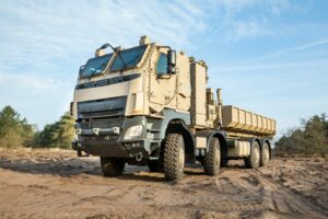 DAF CF Militar 6×6 estreia e amplia parceria com a Tatra para operações severas