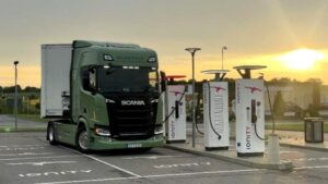 Engenheiro da Scania roda 73 mil km com elétrico e desmonta mitos