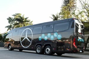 Mercedes-Benz 0500 ganha atualização na linha 2026 e fica até 8% mais econômico