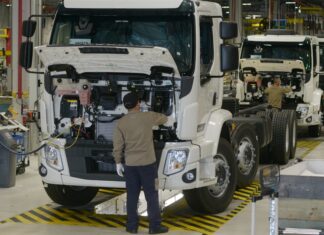 Produção de caminhões reage e efeito do Move Brasil deve sustentar melhora até maio