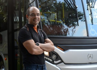 Em ônibus, Mercedes-Benz aponta gargalos na eletrificação e redesenha estratégia Mercedes-Benz Ônibus projeta o futuro entre elétrico e biocombustível