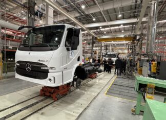 Nova fábrica da Mercedes-Benz na Argentina