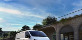 Ford anuncia Transit City elétrica para disputar entregas urbanas e última milha