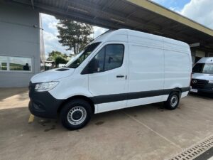 Mercedes-Benz Sprinter automática chega a 8% de economia; conheça os detalhes