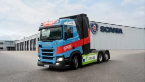 Scania leva caminhão a hidrogênio para testes reais na Itália com autonomia de 1.000 km