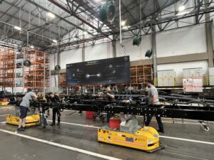Mercado de ônibus perde força em maio, mas produção segue acima de 2025