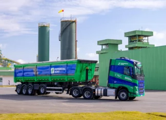 Volvo FH B100 Flex: como funciona o caminhão a biodiesel que reduz até 90% das emissões de CO₂ Volvo-FH-B100-Flex-