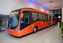 Mercedes-Benz estreia 26 superarticulados de 23 metros na Grande Curitiba