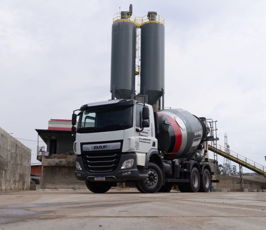 DAF amplia presença nos vocacionais com CF Betoneira 6×4 DAF Vocacional