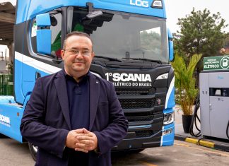 Silvio Renan assume direção de Vendas de Soluções da Scania Silvio Renan, diretor de Vendas de Soluções das Operações Comerciais Brasil Scania